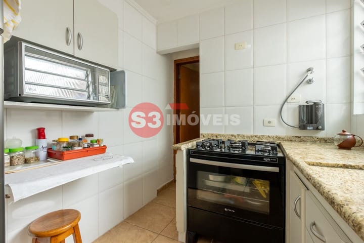 Casa à venda com 3 quartos, 180m² - Foto 17