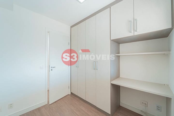 Apartamento à venda com 2 quartos, 65m² - Foto 10