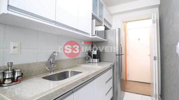 Apartamento à venda com 2 quartos, 45m² - Foto 18