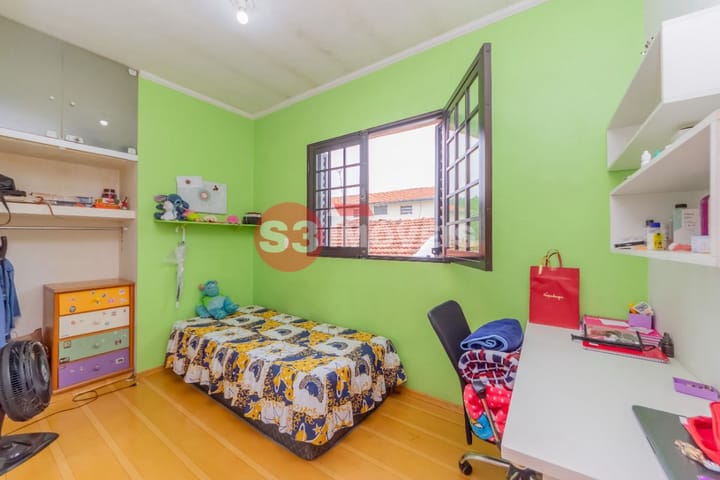 Casa à venda com 3 quartos, 238m² - Foto 7