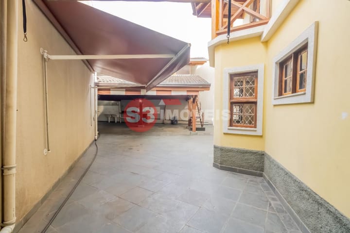 Casa à venda com 5 quartos, 425m² - Foto 9