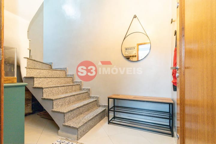 Casa à venda com 3 quartos, 300m² - Foto 5