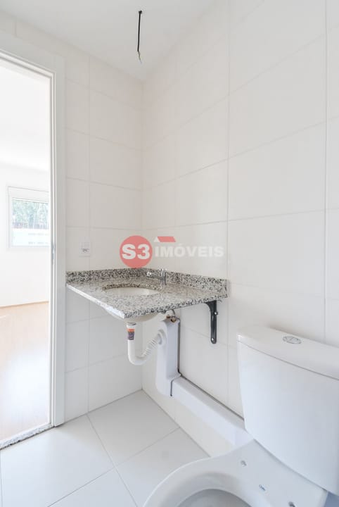 Apartamento à venda com 2 quartos, 66m² - Foto 20