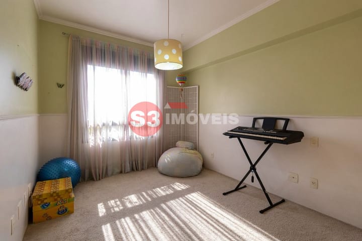 Apartamento à venda com 4 quartos, 196m² - Foto 26