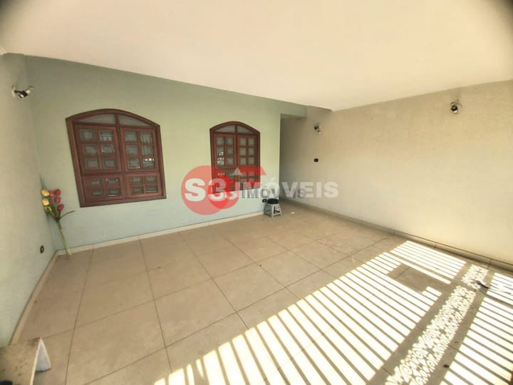 Casa à venda com 3 quartos, 245m² - Foto 24