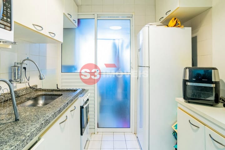 Apartamento à venda com 3 quartos, 61m² - Foto 23