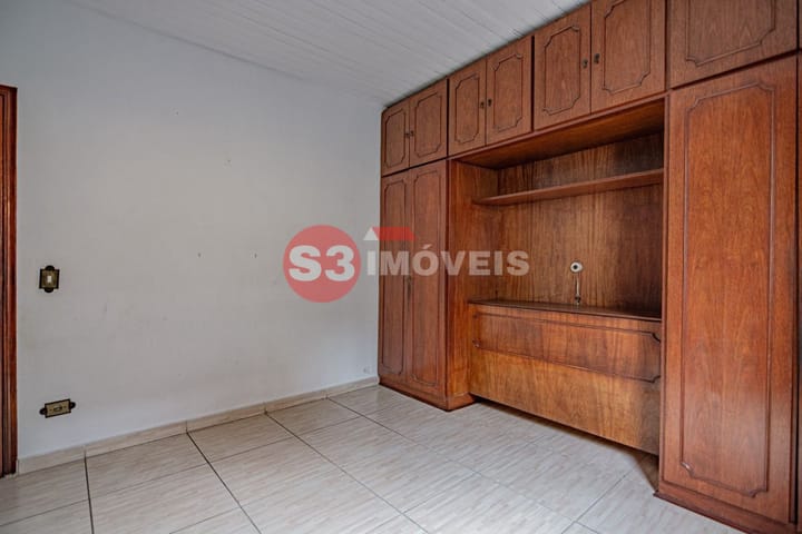 Casa à venda com 4 quartos, 200m² - Foto 29