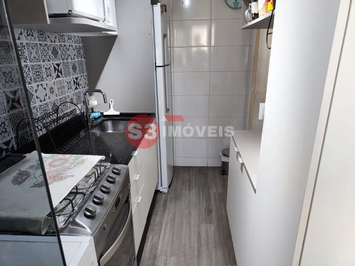 Apartamento à venda com 2 quartos, 55m² - Foto 11