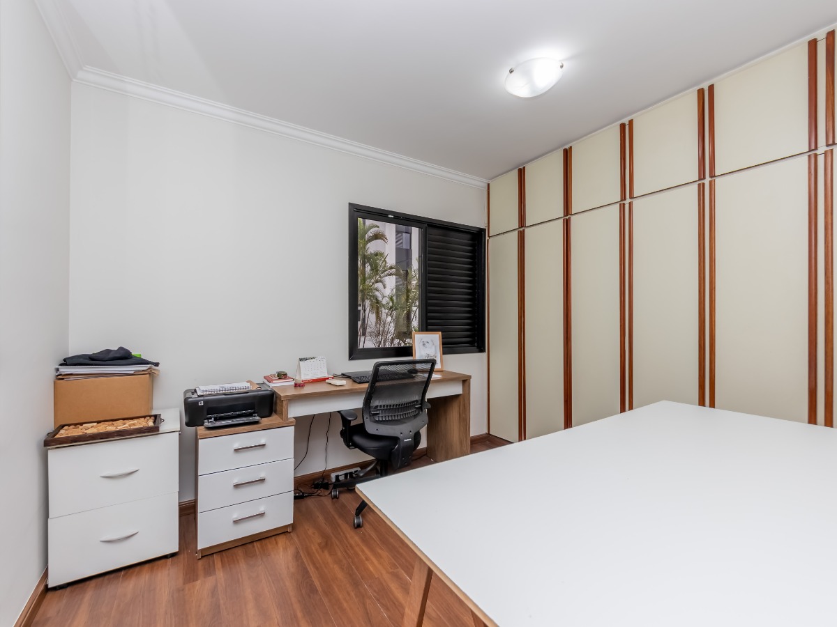 Apartamento à venda com 3 quartos, 101m² - Foto 11