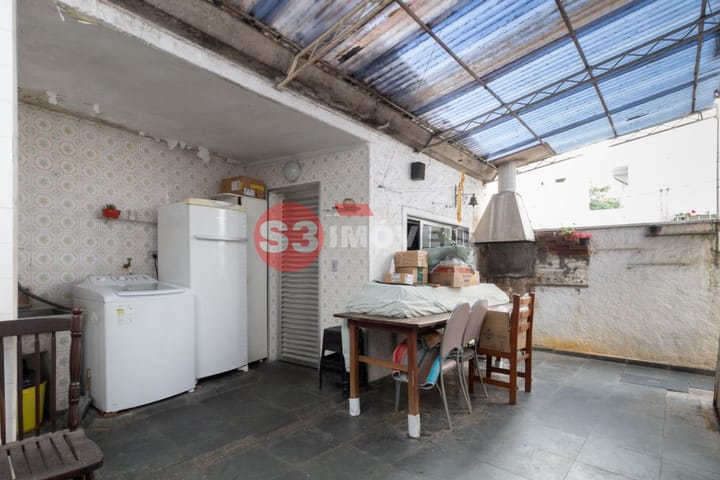 Casa à venda com 3 quartos, 232m² - Foto 44