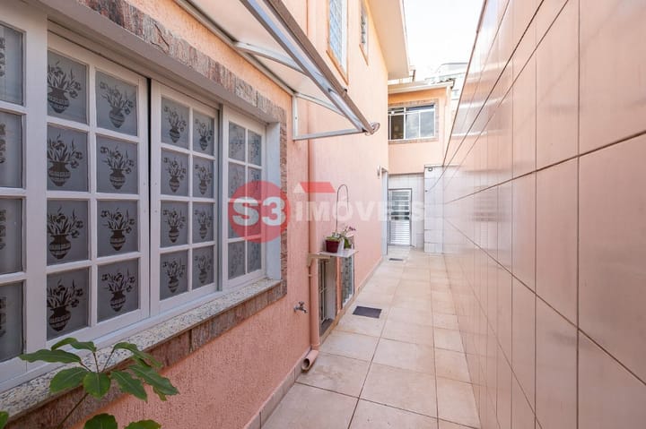 Casa à venda com 3 quartos, 260m² - Foto 27