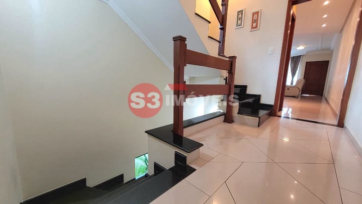 Casa à venda com 3 quartos, 294m² - Foto 13