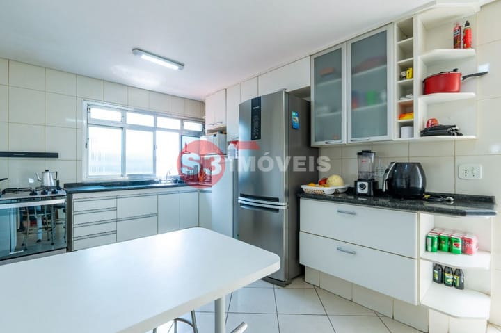 Casa à venda com 3 quartos, 138m² - Foto 15