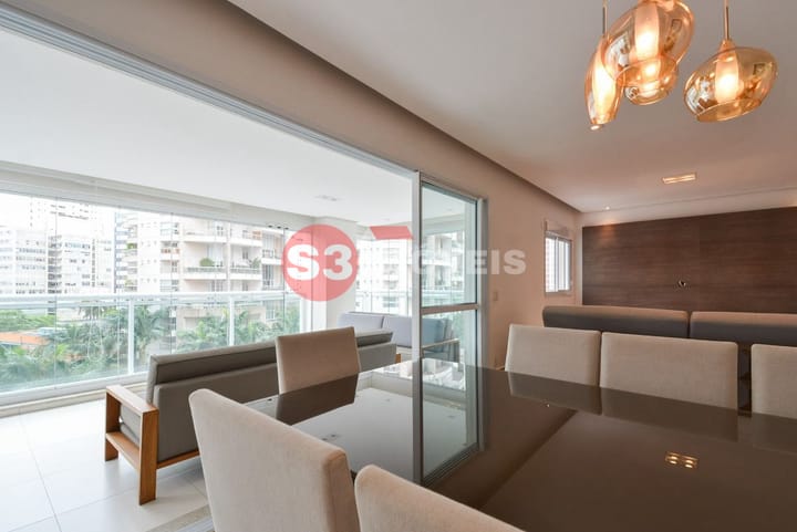 Apartamento à venda com 3 quartos, 157m² - Foto 14