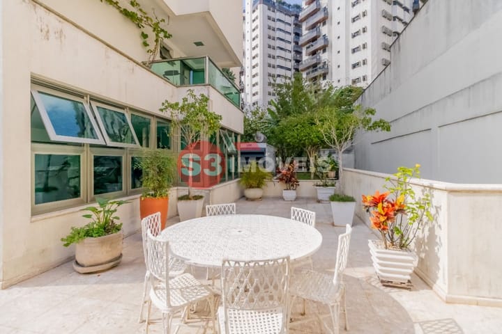 Apartamento à venda com 4 quartos, 228m² - Foto 24