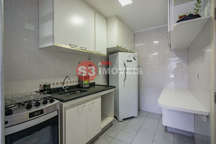 Apartamento à venda com 2 quartos, 62m² - Foto 7