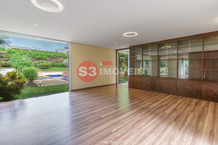 Casa de Condomínio à venda com 4 quartos, 520m² - Foto 2