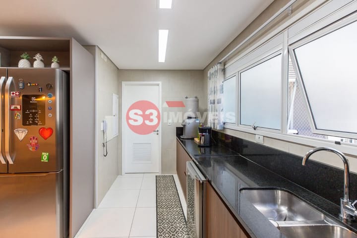 Apartamento à venda com 4 quartos, 238m² - Foto 24