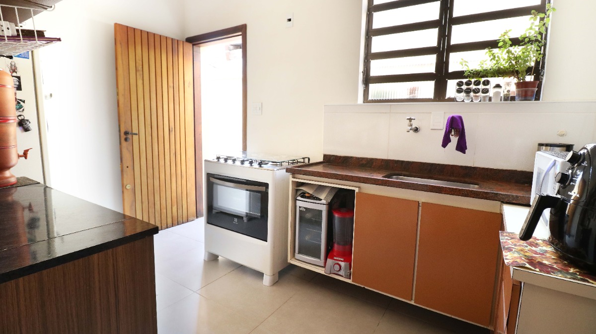 Casa à venda com 2 quartos, 158m² - Foto 20