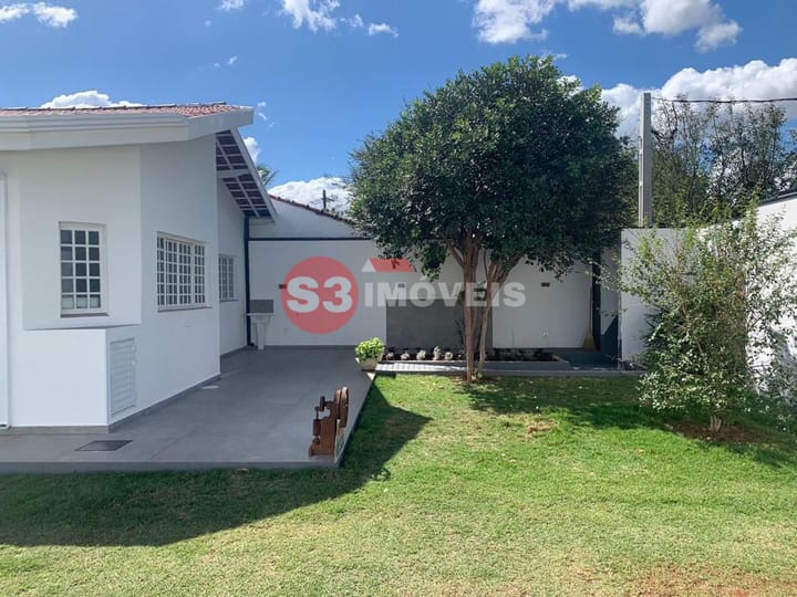 Casa à venda com 4 quartos, 580m² - Foto 4