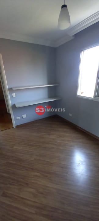 Apartamento à venda com 2 quartos, 62m² - Foto 13