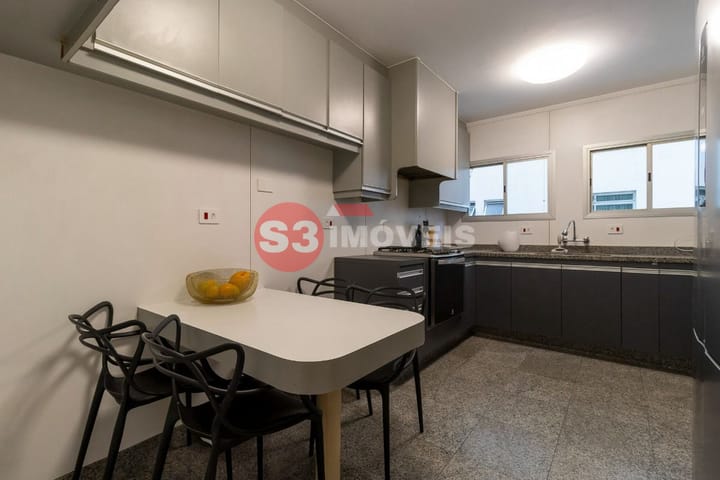 Apartamento à venda com 4 quartos, 187m² - Foto 11