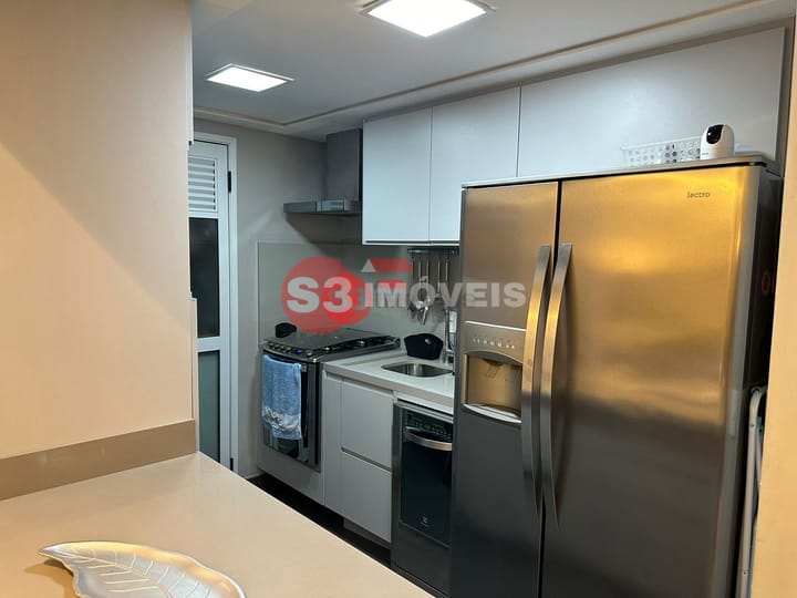 Apartamento à venda com 3 quartos, 111m² - Foto 6