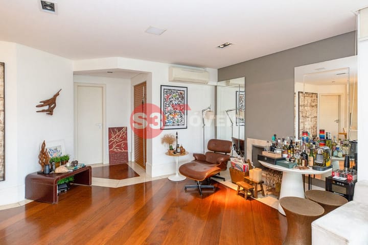 Apartamento à venda com 3 quartos, 205m² - Foto 16