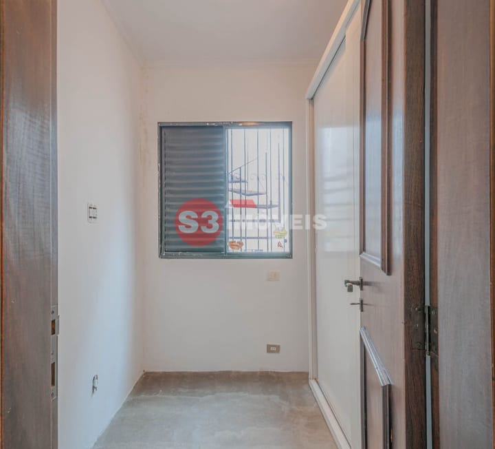 Casa à venda com 4 quartos, 216m² - Foto 22