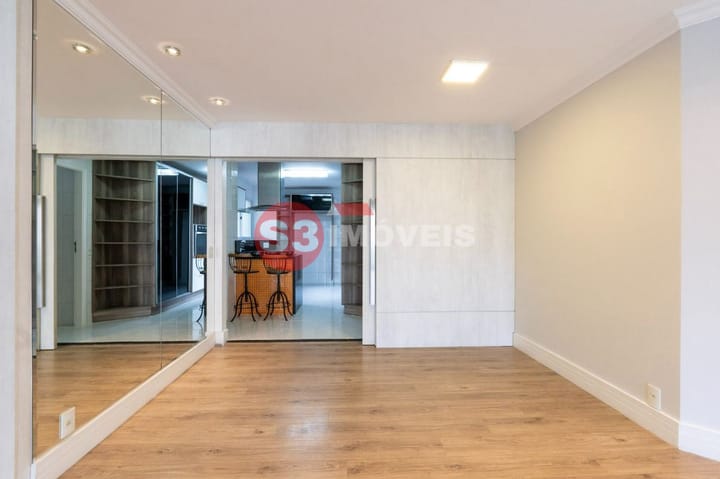 Apartamento à venda com 3 quartos, 145m² - Foto 15