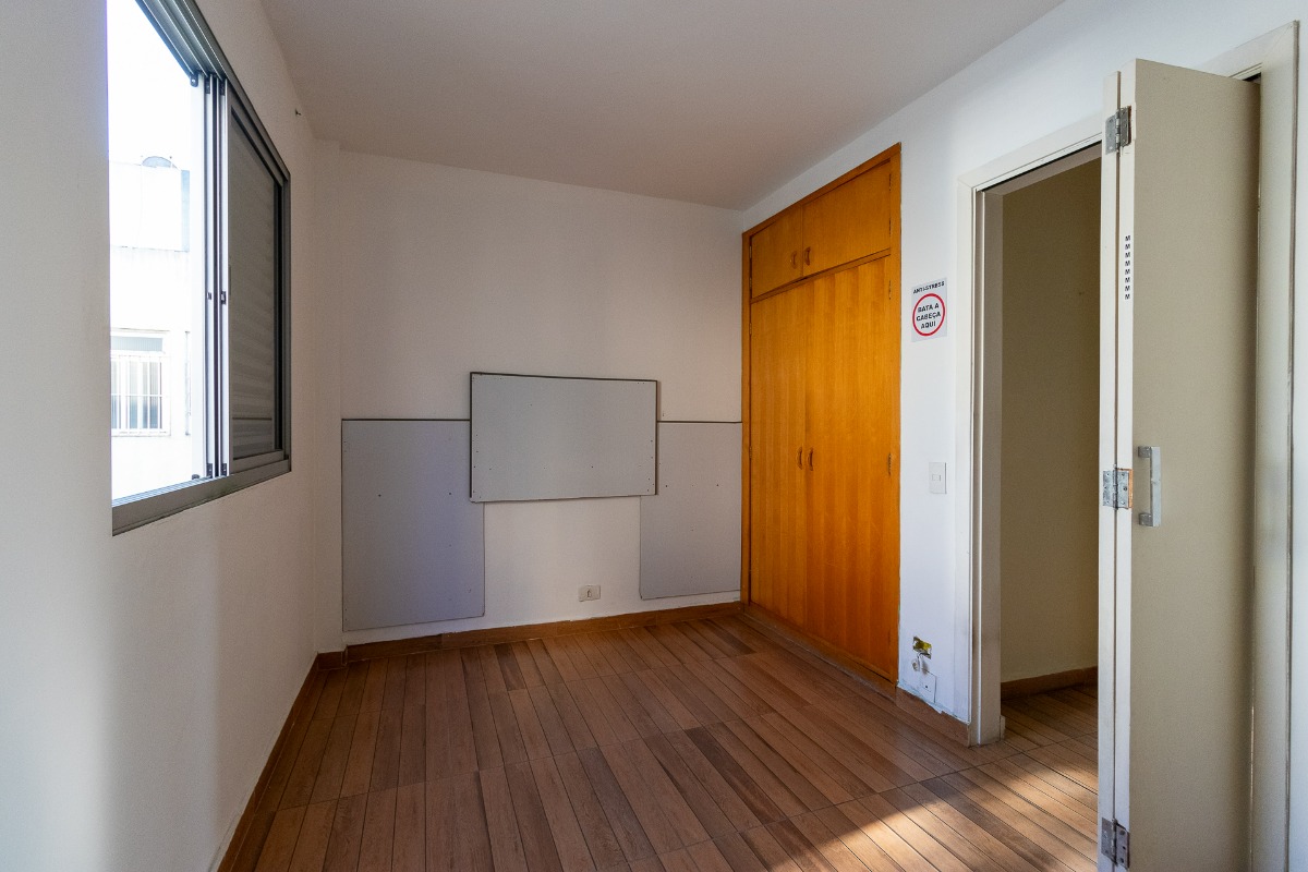 Apartamento à venda com 2 quartos, 65m² - Foto 10