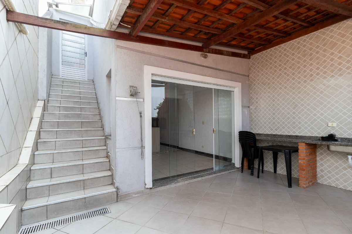 Casa à venda com 3 quartos, 271m² - Foto 27