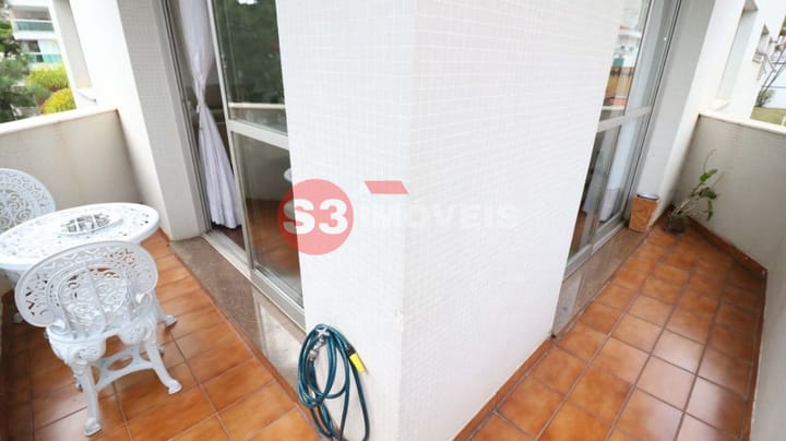 Apartamento à venda com 4 quartos, 182m² - Foto 18