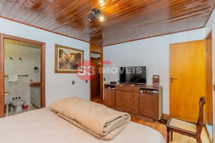 Casa à venda com 4 quartos, 310m² - Foto 23