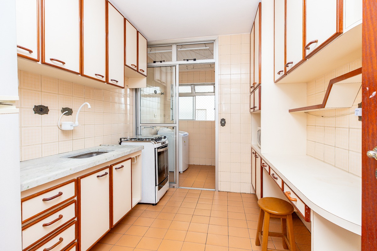 Apartamento à venda com 2 quartos, 57m² - Foto 6