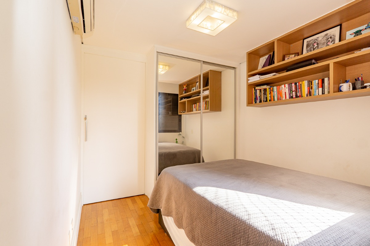 Apartamento à venda com 3 quartos, 167m² - Foto 21