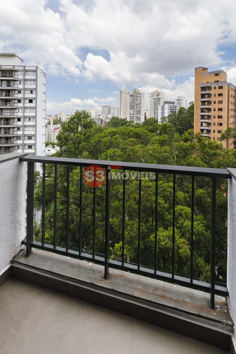 Apartamento à venda com 4 quartos, 203m² - Foto 54