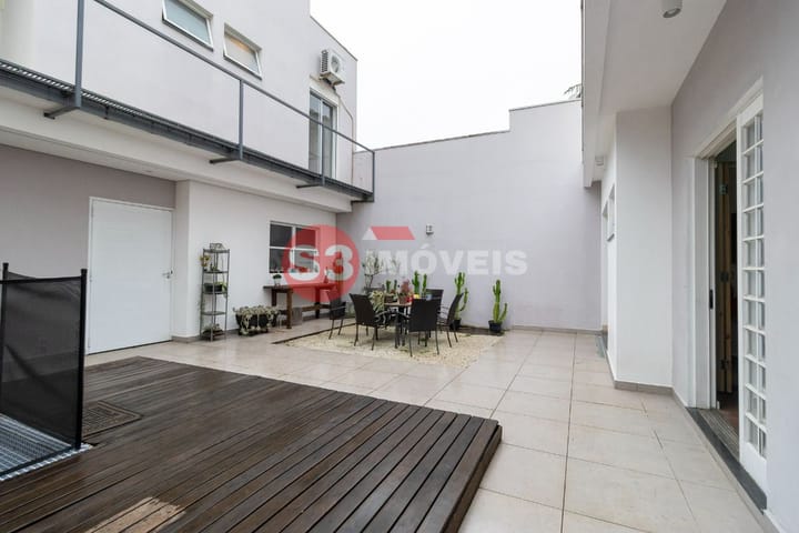 Casa à venda com 3 quartos, 286m² - Foto 27