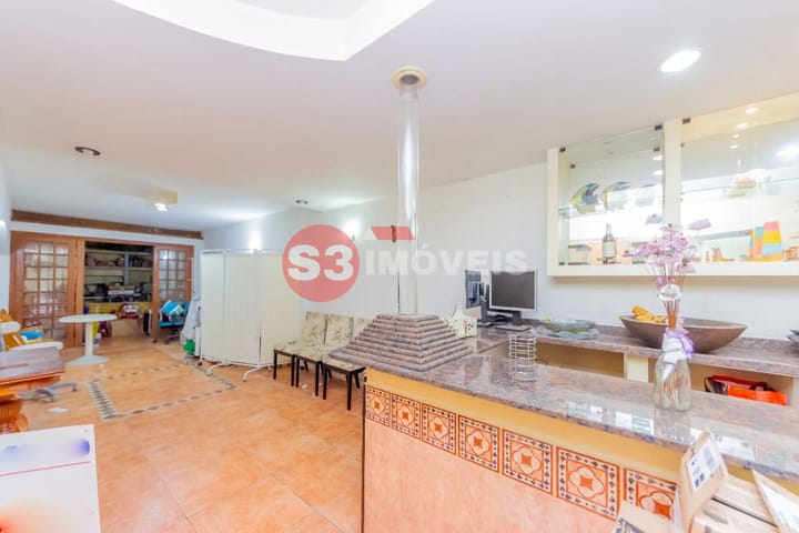 Casa à venda com 3 quartos, 238m² - Foto 30