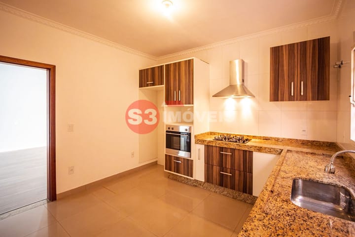 Casa à venda com 4 quartos, 297m² - Foto 10