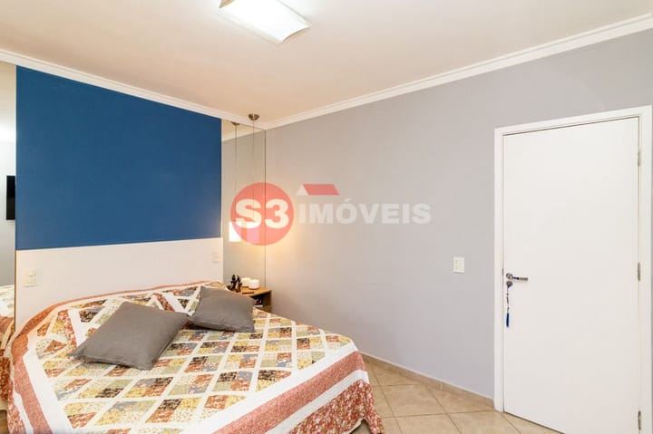 Casa à venda com 3 quartos, 300m² - Foto 25