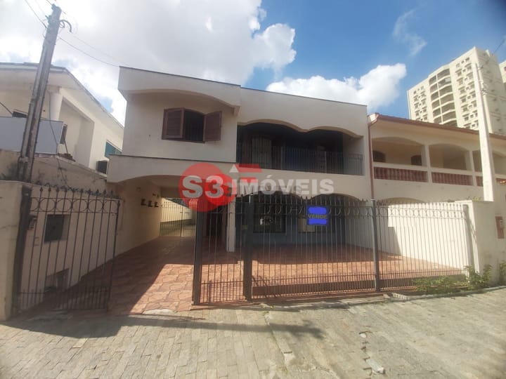 Casa à venda com 4 quartos, 290m² - Foto 1