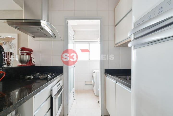 Apartamento à venda com 2 quartos, 82m² - Foto 19