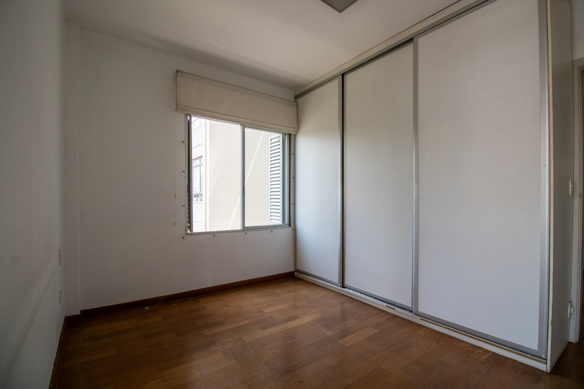 Apartamento à venda com 2 quartos, 83m² - Foto 25