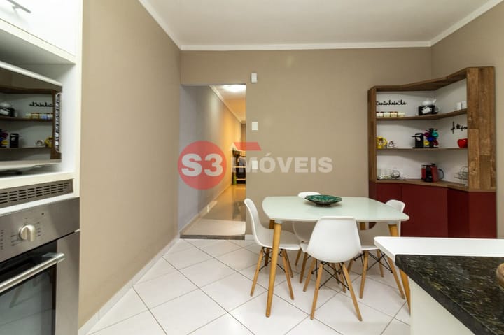 Casa à venda com 3 quartos, 300m² - Foto 17