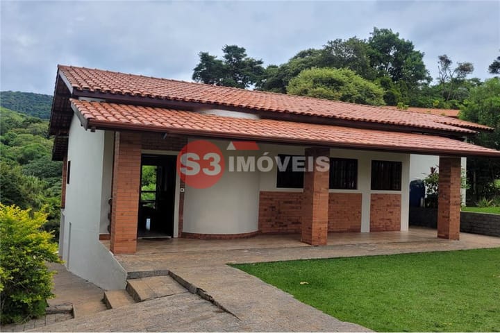 Casa de Condomínio à venda com 3 quartos, 379m² - Foto 3