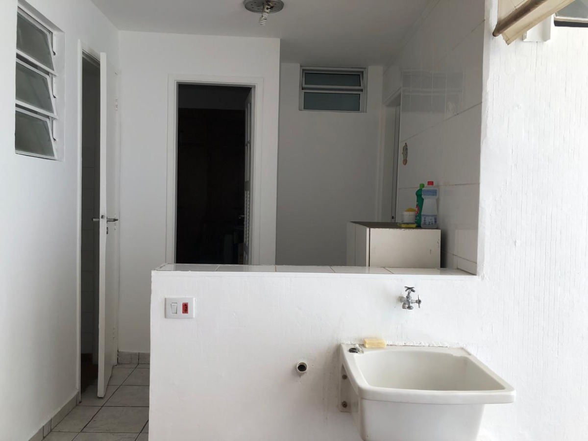 Apartamento à venda com 2 quartos, 80m² - Foto 24