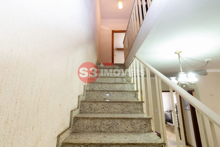 Casa à venda com 3 quartos, 232m² - Foto 29