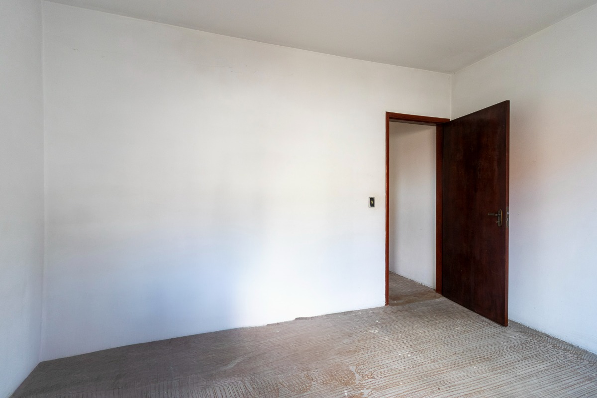 Casa à venda com 3 quartos, 192m² - Foto 8