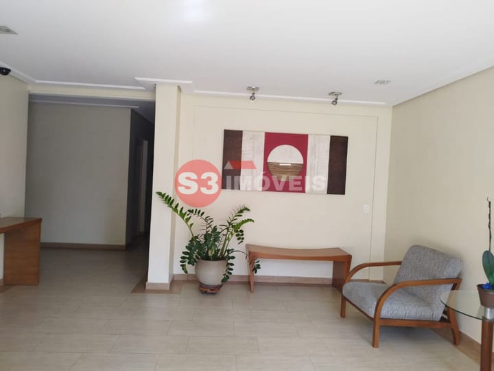 Apartamento à venda com 2 quartos, 61m² - Foto 15